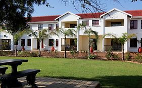 Casa Bianca Guest Lodge